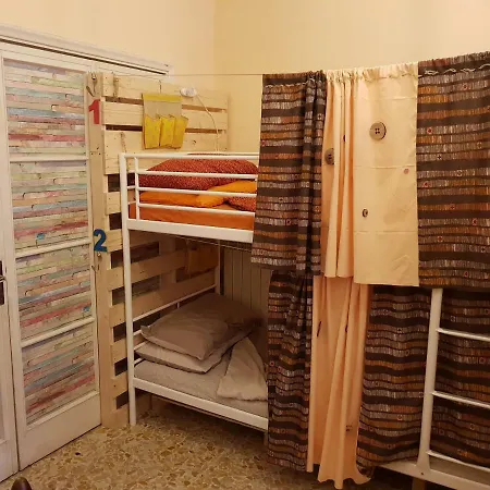 Felicita Quarto em Acomodações Particulares